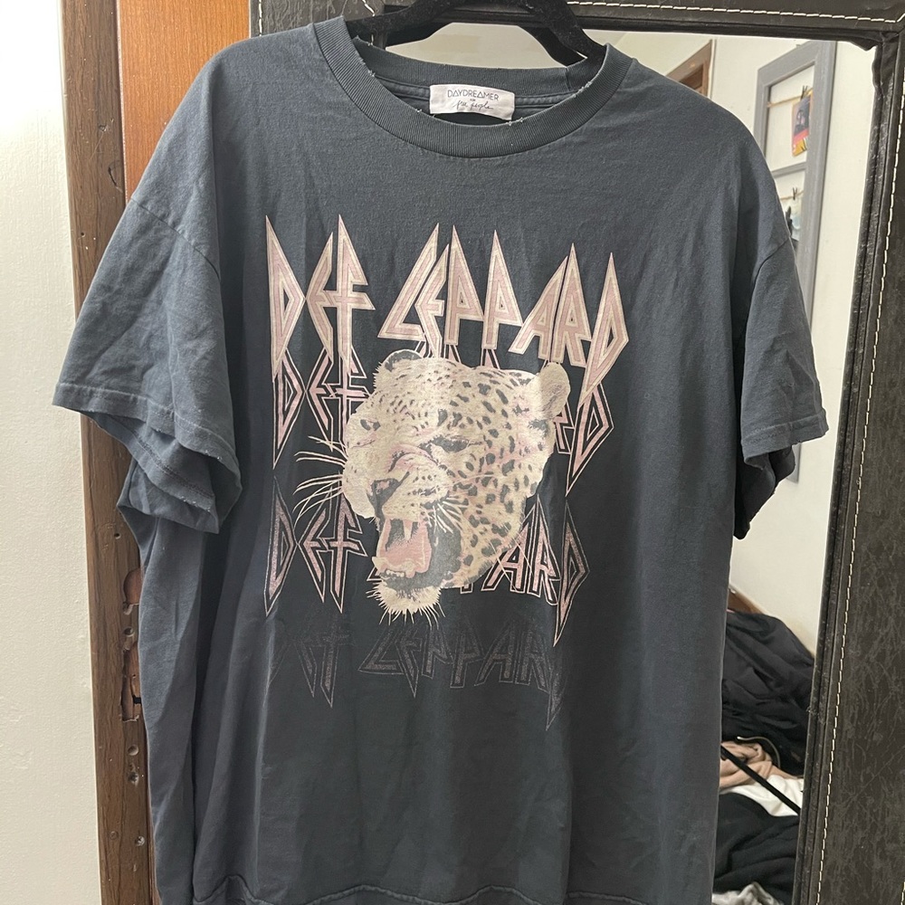 Daydreamer tee